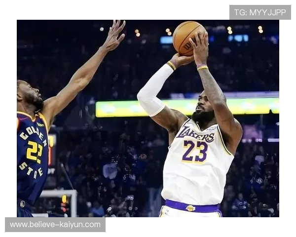 湖人险胜勇士詹姆斯高光引领球队再创连胜纪录